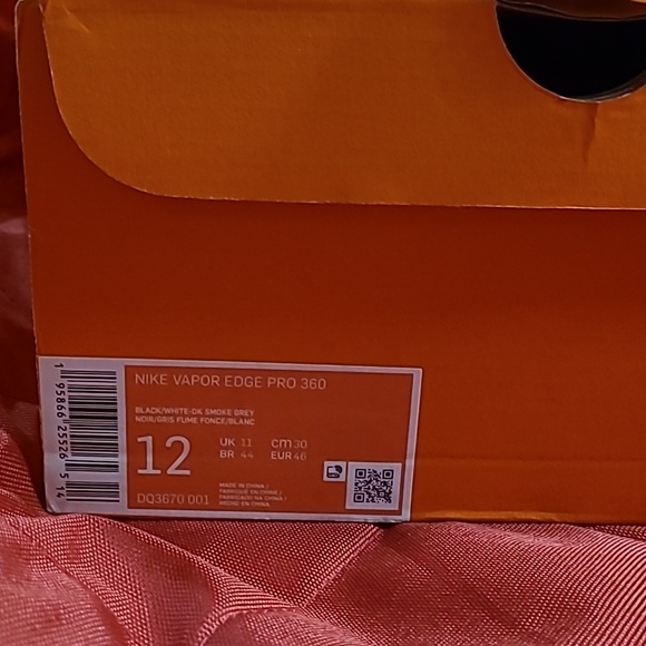 Nike Vapor Edge Pro 360 FB Cleats, size 12 men, blk/white - Picture 2 of 11